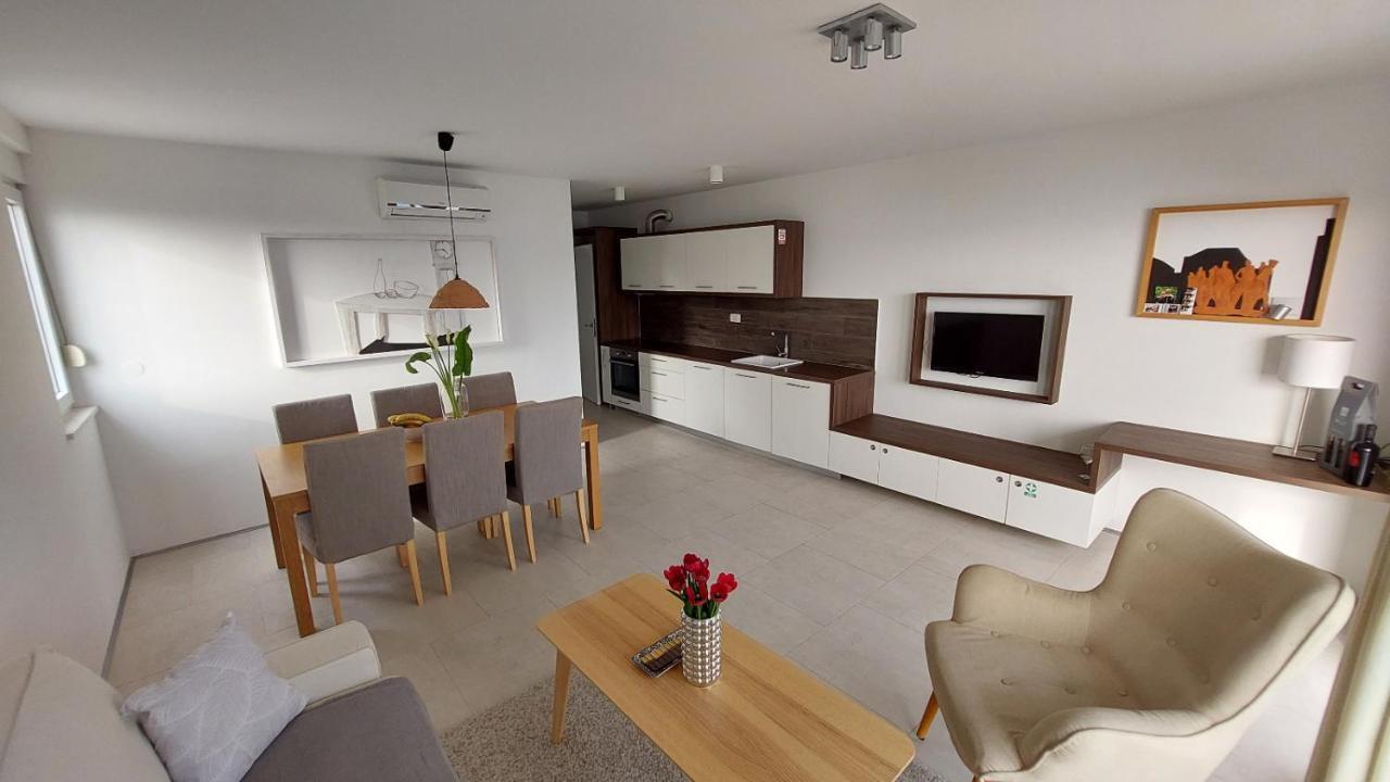 Villa Jolara-Luxury Apartment A8 Mimice Dış mekan fotoğraf